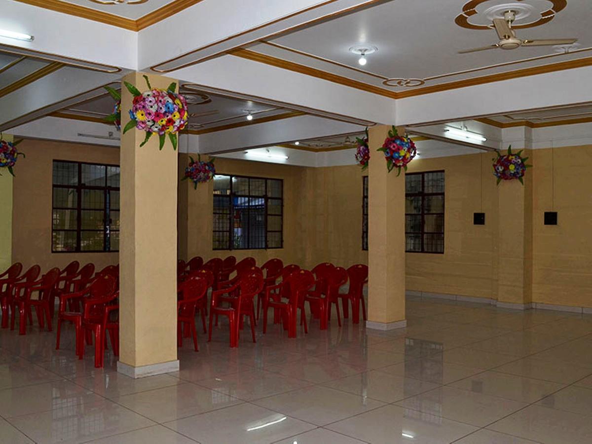 Oyo 37525 Hotel Mall Palace Pithorāgarh Dış mekan fotoğraf