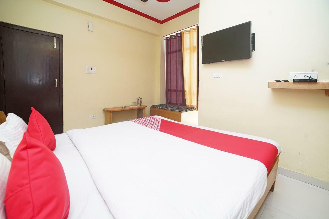 Oyo 37525 Hotel Mall Palace Pithorāgarh Dış mekan fotoğraf