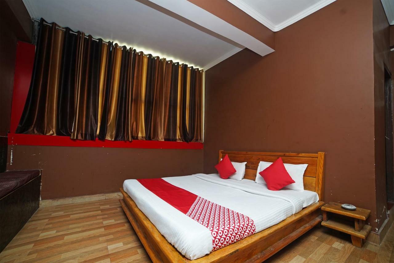 Oyo 37525 Hotel Mall Palace Pithorāgarh Dış mekan fotoğraf