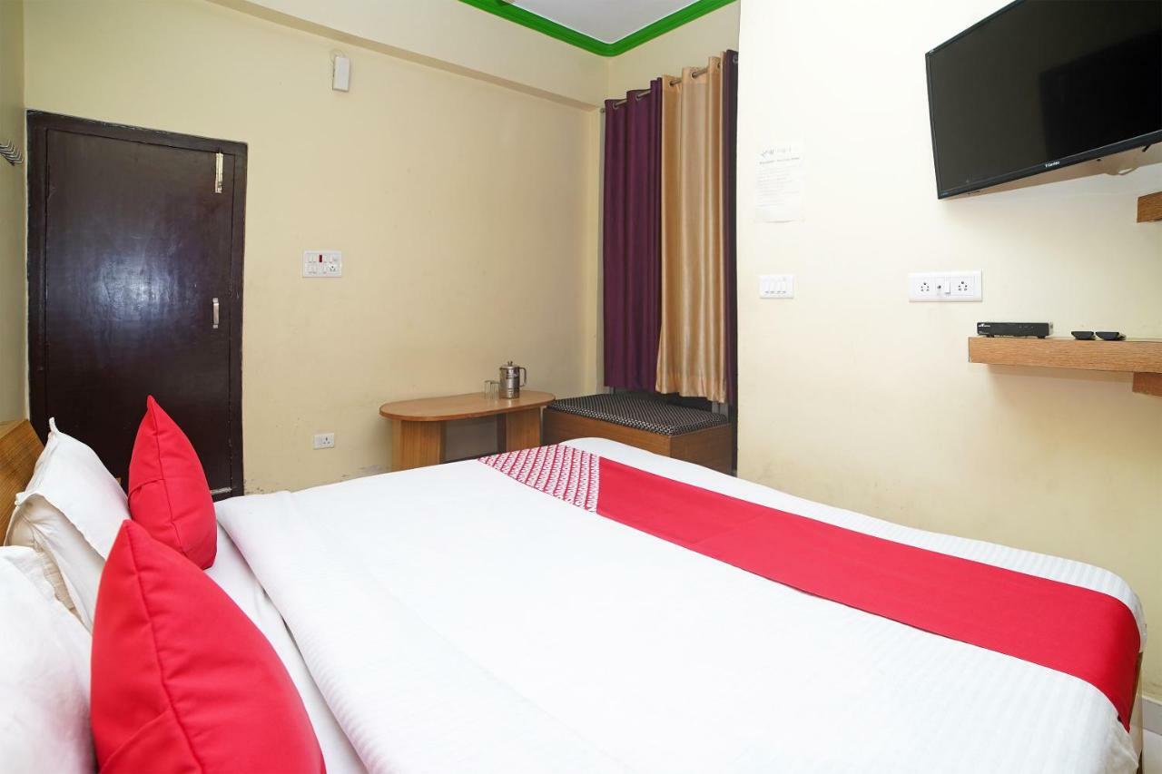 Oyo 37525 Hotel Mall Palace Pithorāgarh Dış mekan fotoğraf