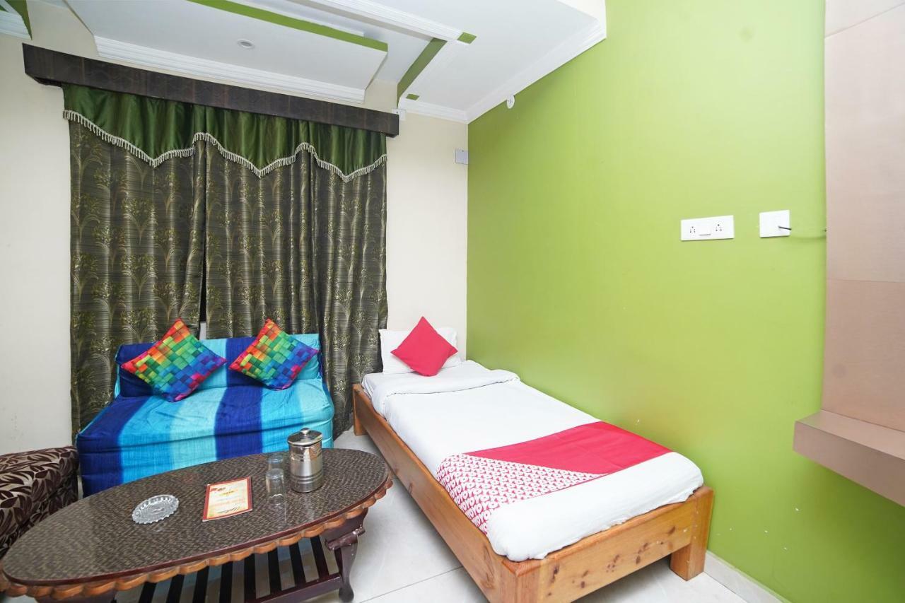Oyo 37525 Hotel Mall Palace Pithorāgarh Dış mekan fotoğraf